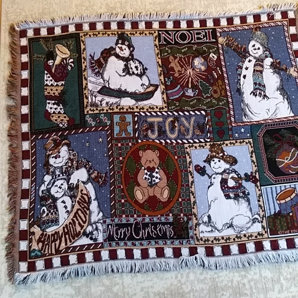 Goodwin Weavers Edith Collection Holiday Fringe Throw Blanket 48.5 x 58 - Picture 8 of 13